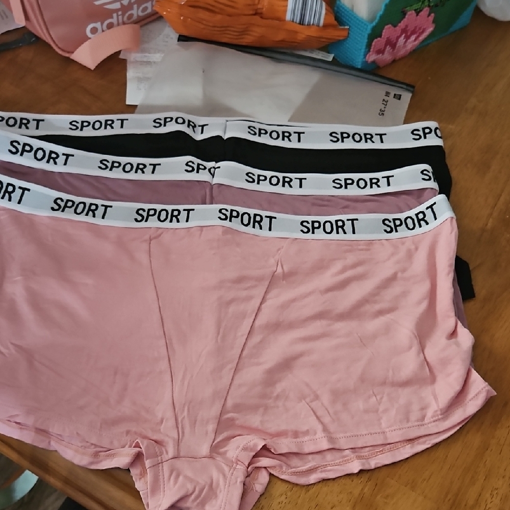 Set of Sport Boxer Briefs in Pink and Black